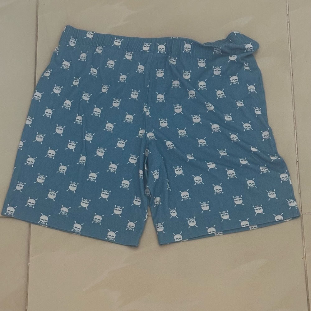 Skull shorts